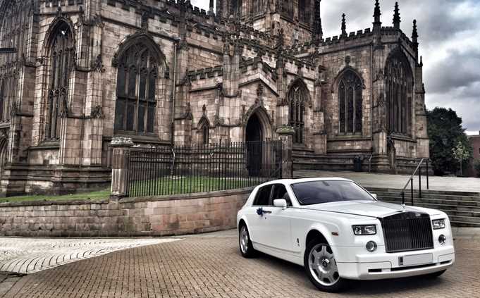 Rolls royse phantom rent a car 