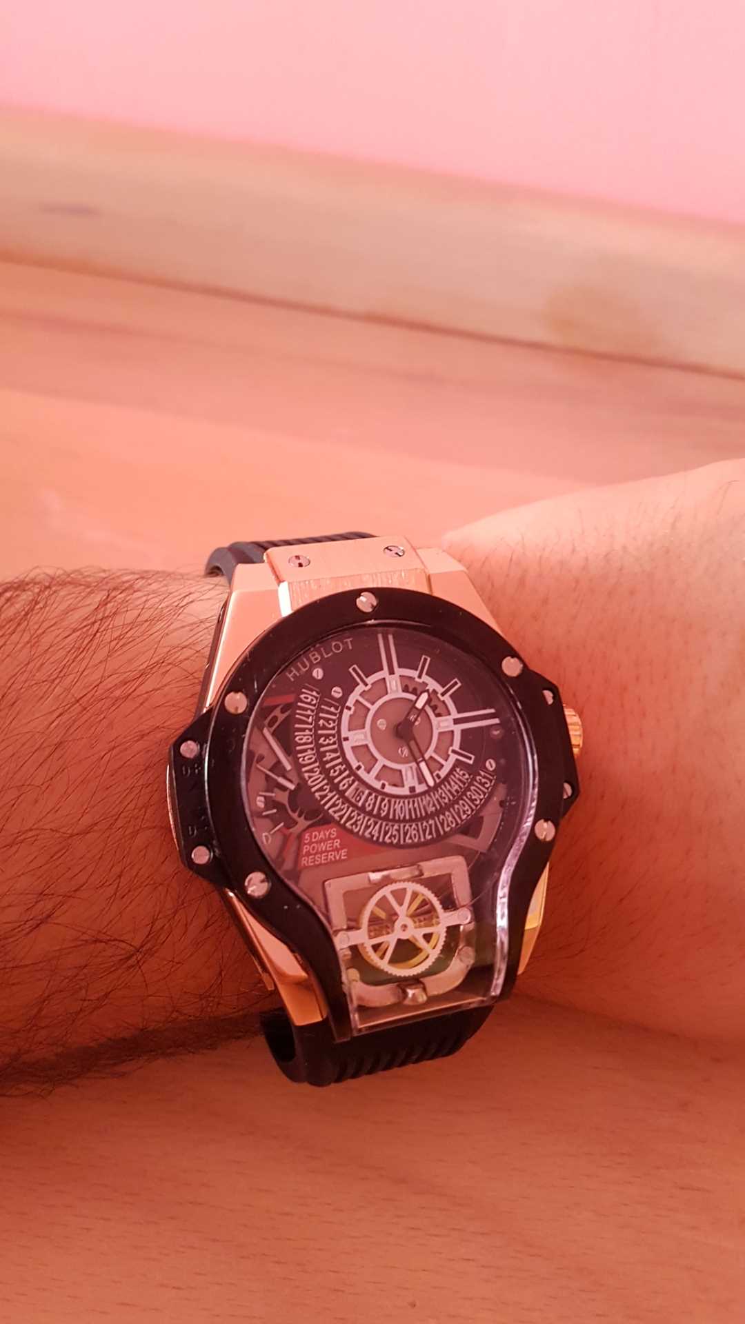 HUBLOT Kimsoun ժամացույց