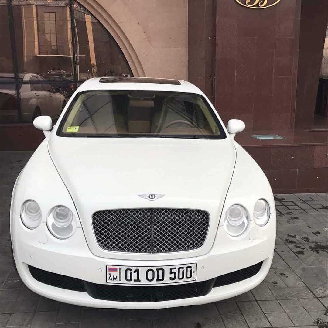 Avto prakat wedding car Bentli Brabus Yashik avtovardzuyt