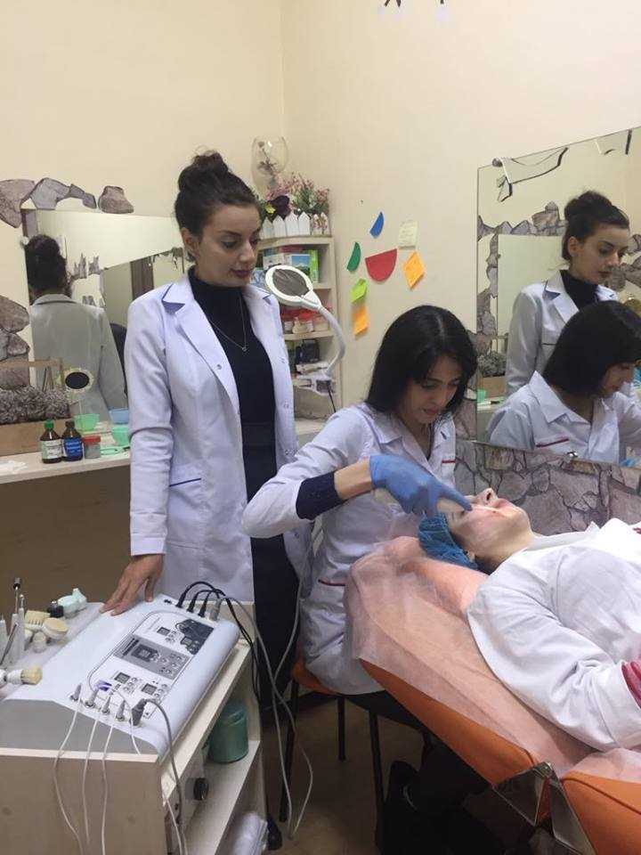 Կոսմետոլոգիայի դասընթացներ Երևանում (kosmetologiayi das@ntacner)
