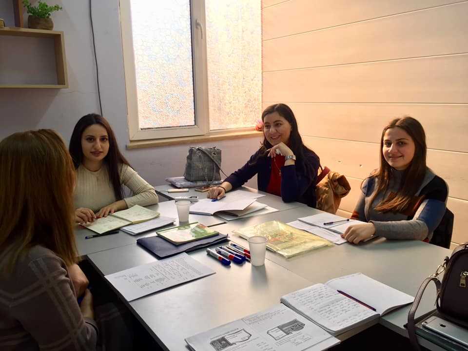 Ռուսերենի անհատական և խմբակային դասընթացներ