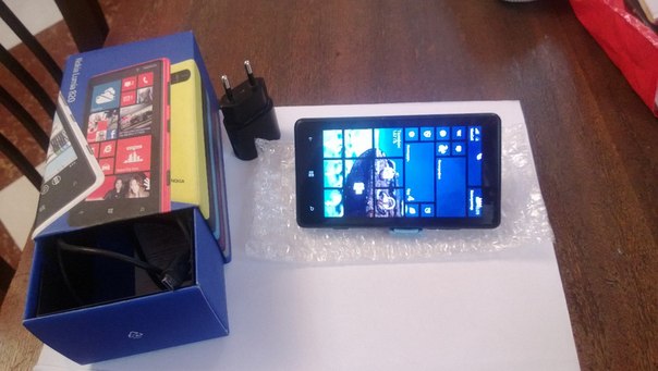 Nokia lumia 820 ejan ,lav vichakum