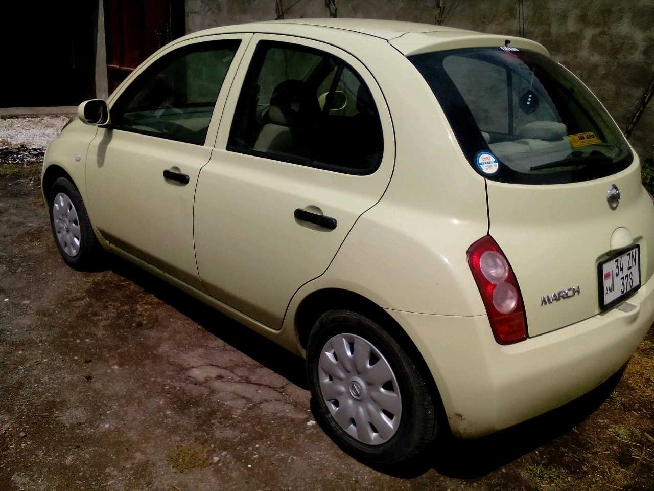 Nissan March 2004