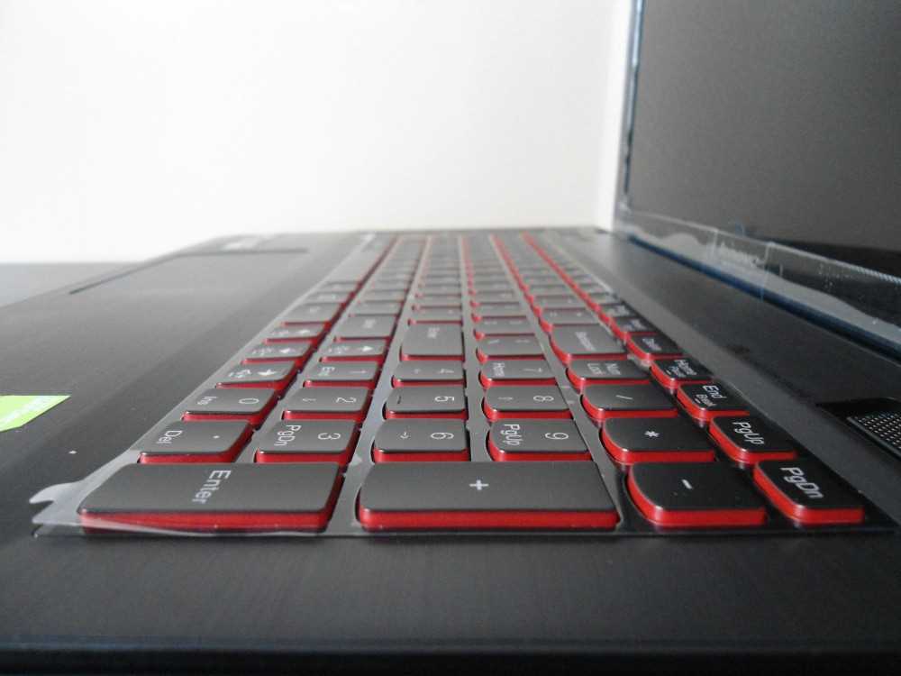 Lenovo Y510P (i7, 8GB RAM, GT 755 2GB)