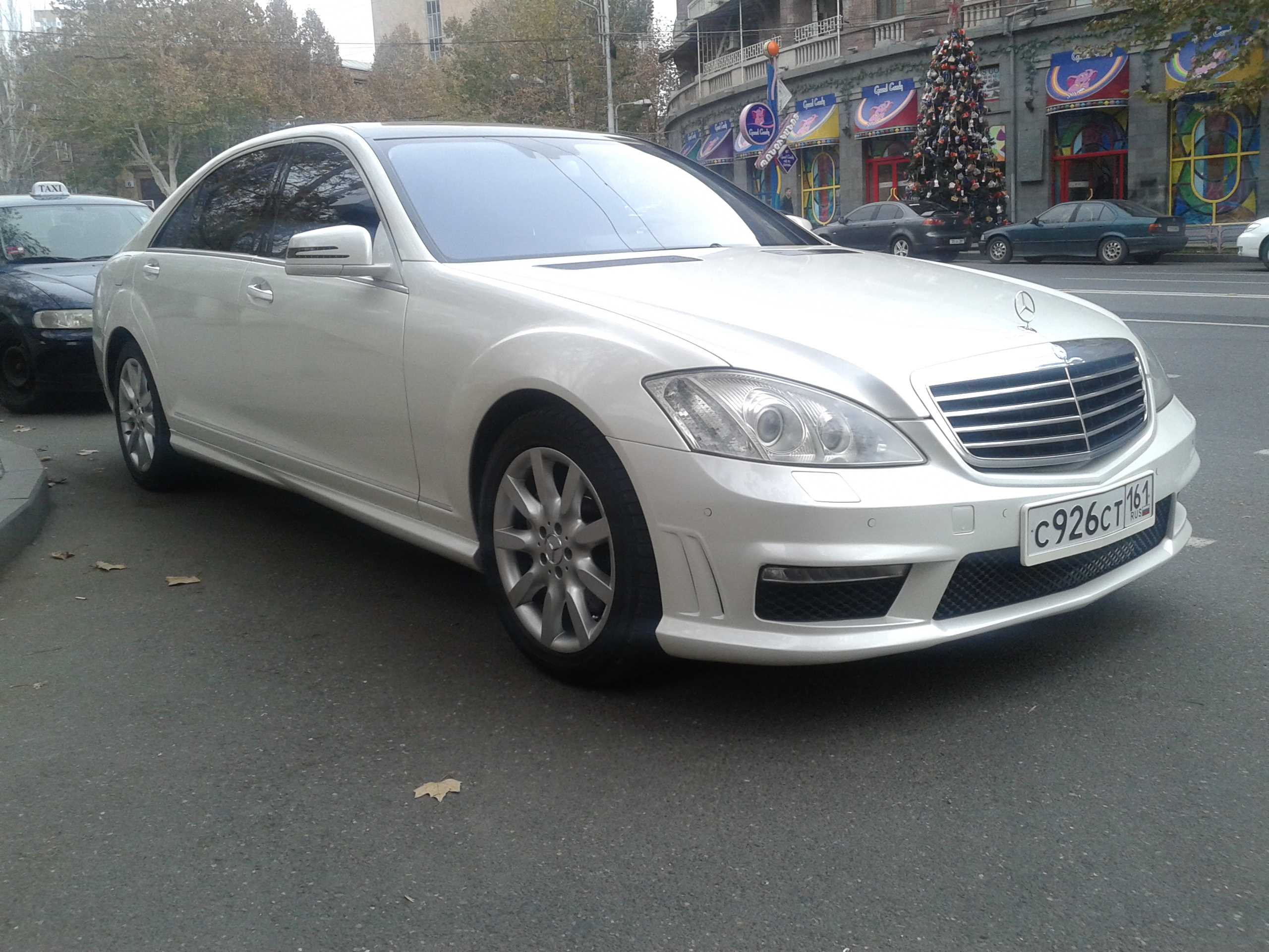 Rrnt a car Car rental in Armenia Yerevan luxcar  wedding car RENTA CAR  rentacars.am  luxcar.am