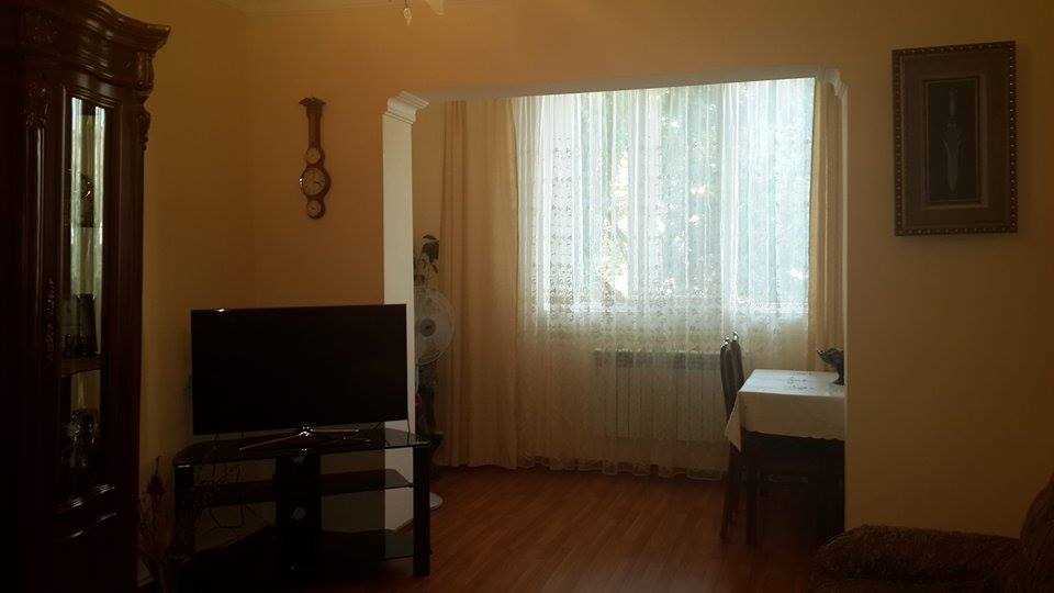 bnakaran artashatum բնակարան Արտաշատում bnakaran artashat qaxaqum