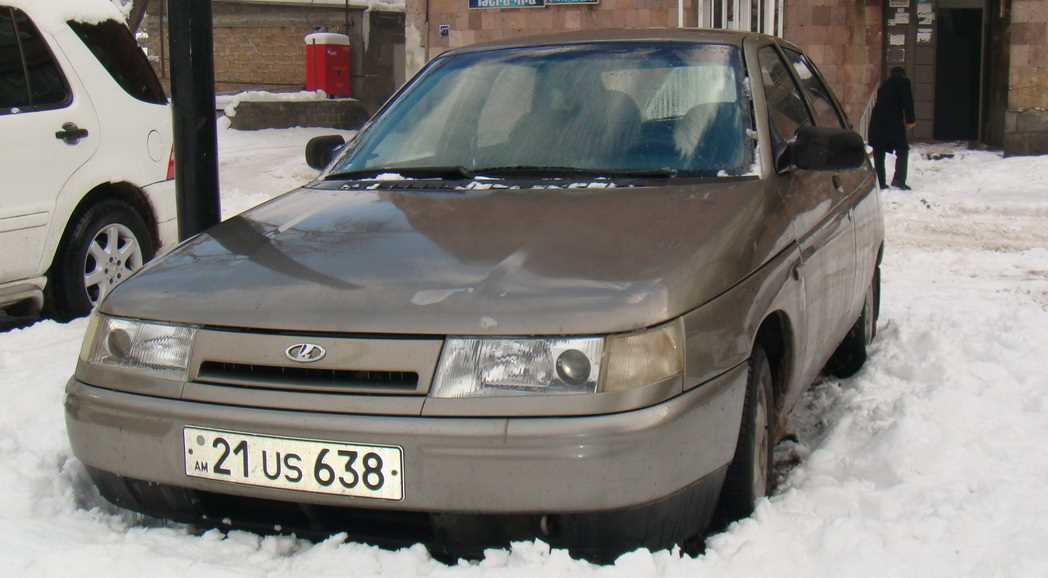 LADA 2112 2001г. в хорошем состоянии