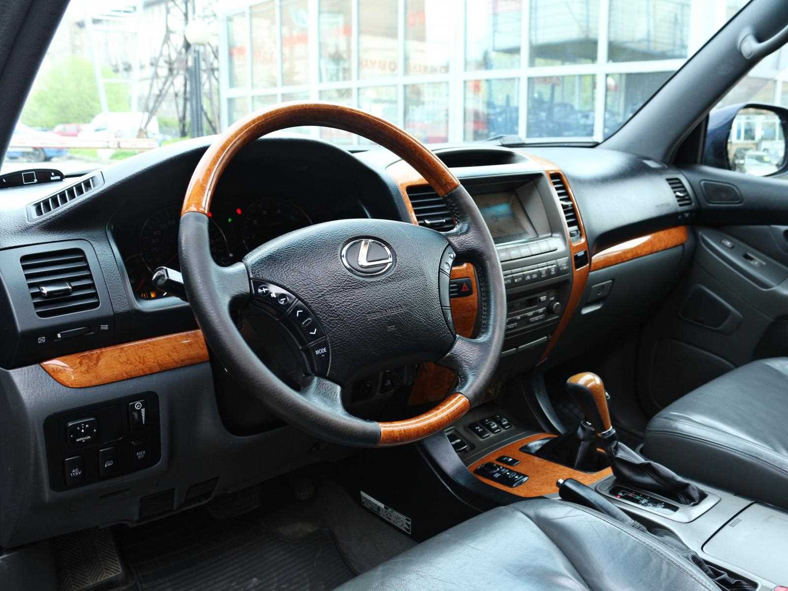 Lexus GX 470 rent a car