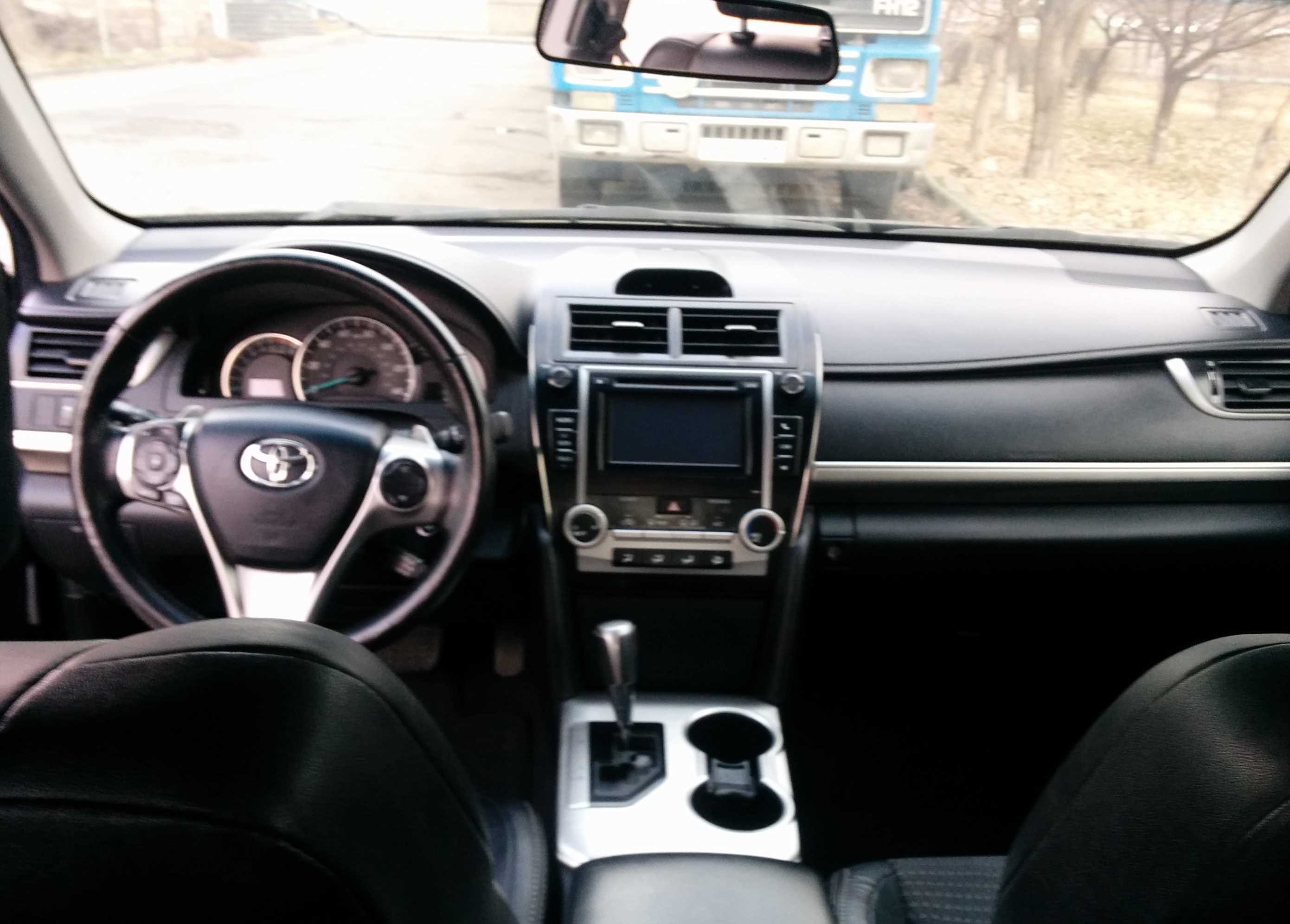 Toyota Camry 2012