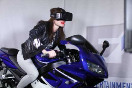 Симулятор sportbike с настоящим мотоциклом в основании