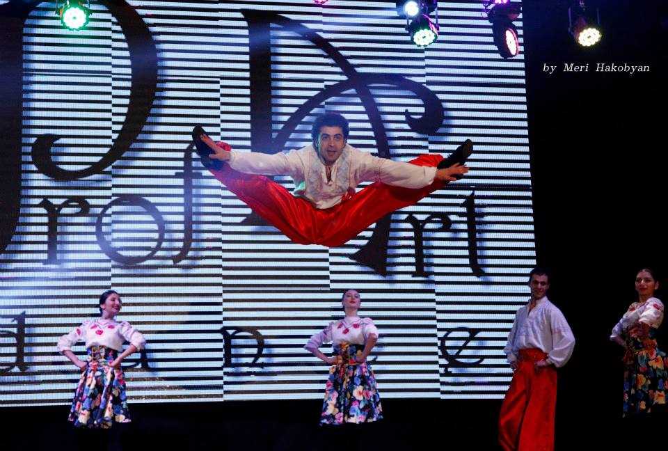 Parayin xmber show,Haykakan,Vracakan,Hunakan, Brazilakan,Egiptakan