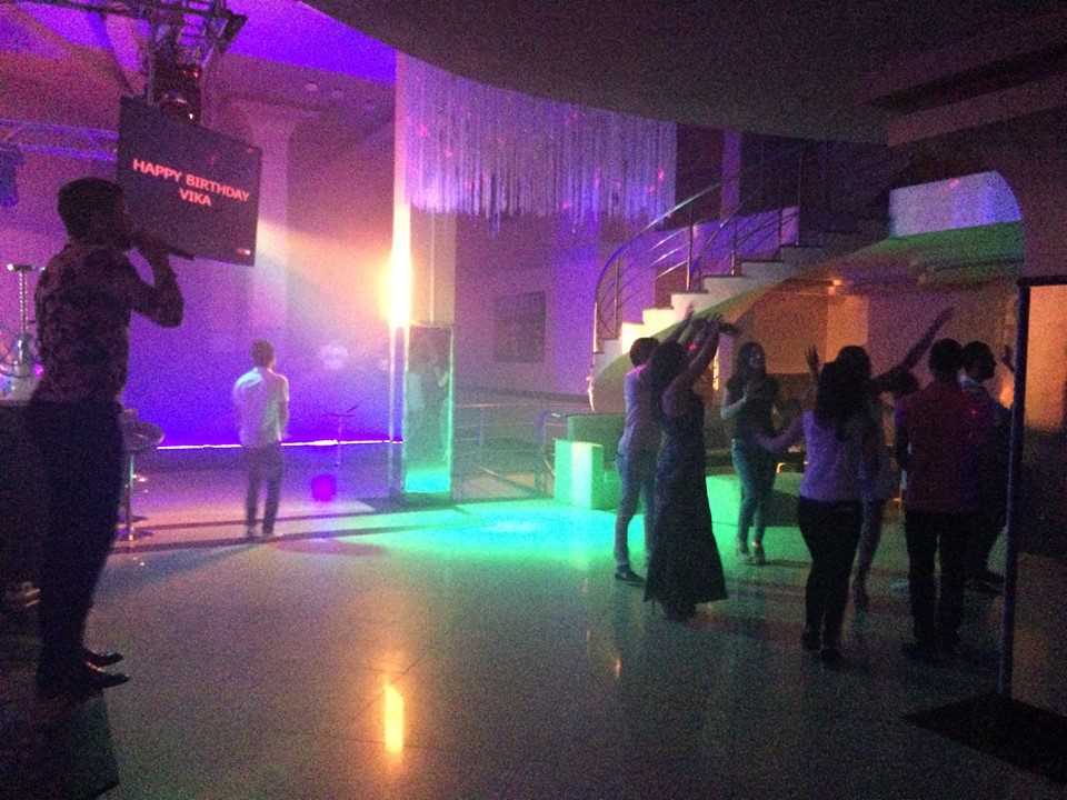  BELLUCCI Կարաոկե ակումբ Երևանում karaoke akumb 