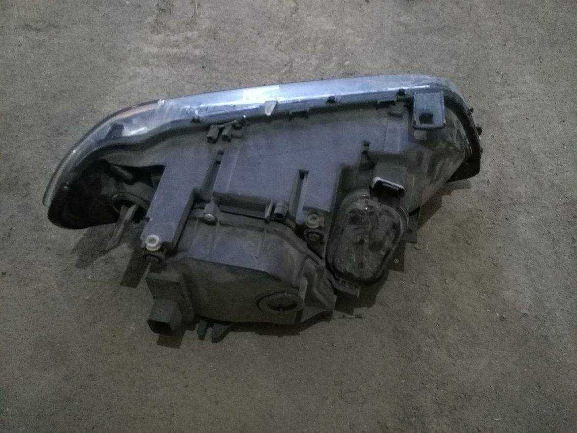 BMW X5 (e 53 kuzov) Far (fari korpus)