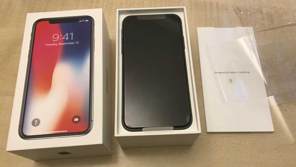 Apple iPhone X fully unlocked 256gb 640 EURO