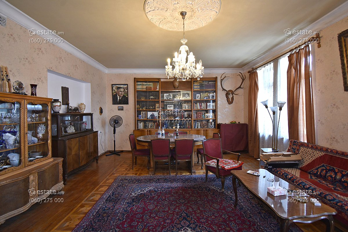 3 սենյականոց փոքր կենտրոնում