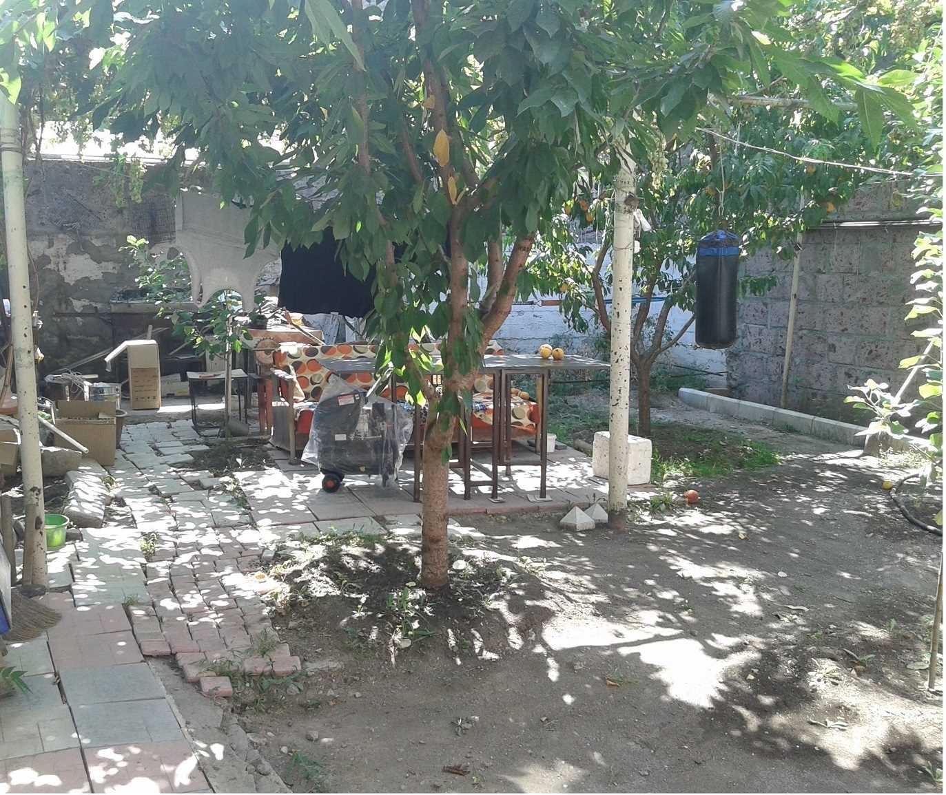 Մալաթիա, 3. սեն. կապ. վերան. միայն 2. մահճակալ, 1. զգեստապահարան, խոհ. պատ կահու