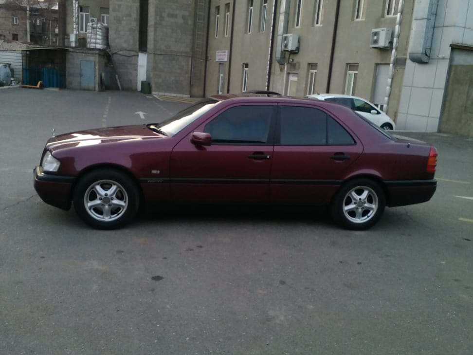 ՇԱԱԱՏ ՇՏԱՊ ՎԱՃԱՌՎՈՒՄ Է Mercedes Benz C 180