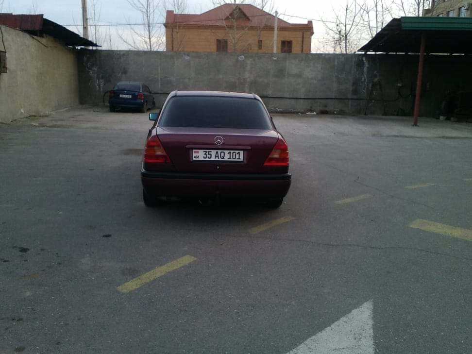 ՇԱԱԱՏ ՇՏԱՊ ՎԱՃԱՌՎՈՒՄ Է Mercedes Benz C 180
