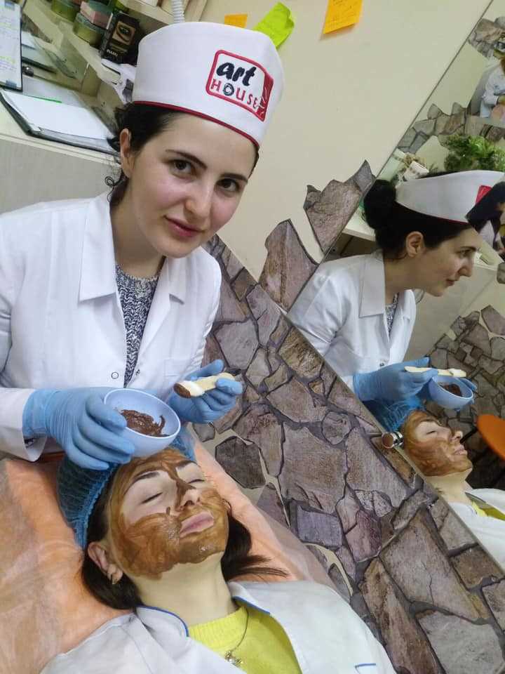 Կոսմետոլոգիայի դասընթացներ Երևանում (kosmetologiayi das@ntacner)