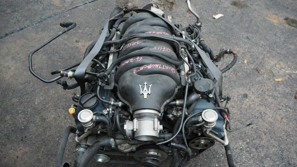 Maserati Quattroporte 4.2L V8 2011 Long Block Engine