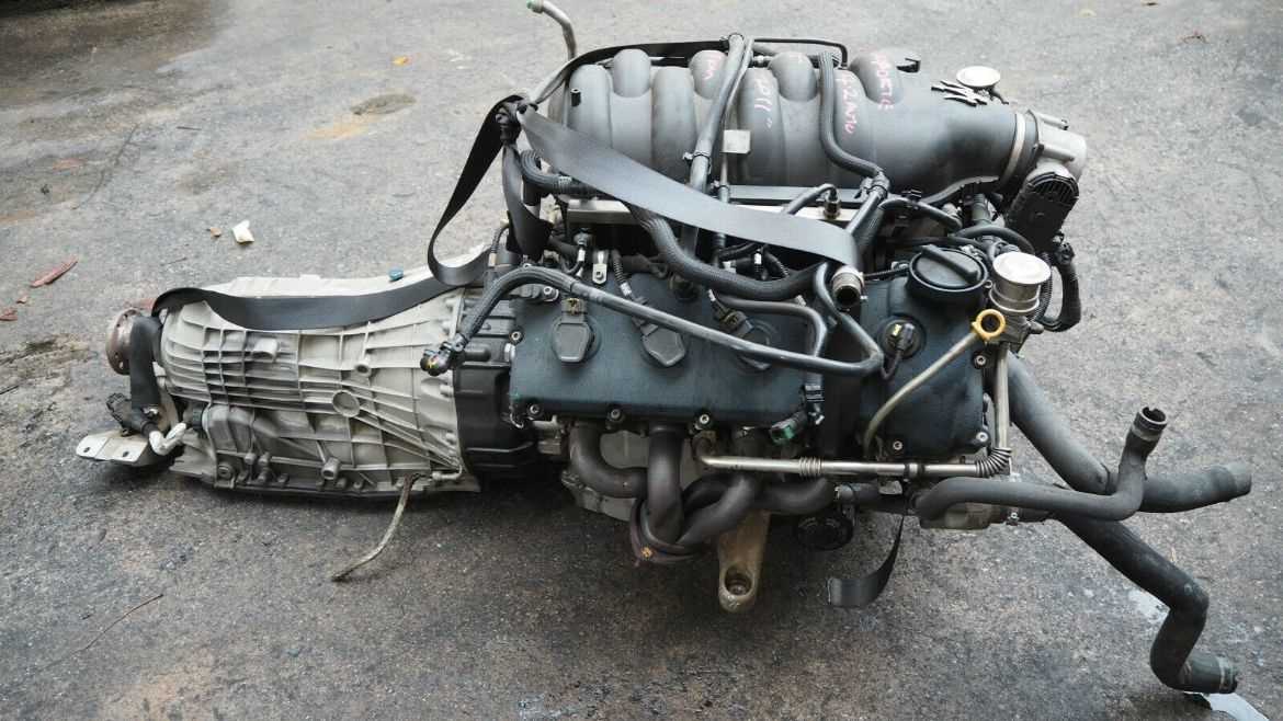 Maserati Quattroporte 4.2L V8 2011 Long Block Engine