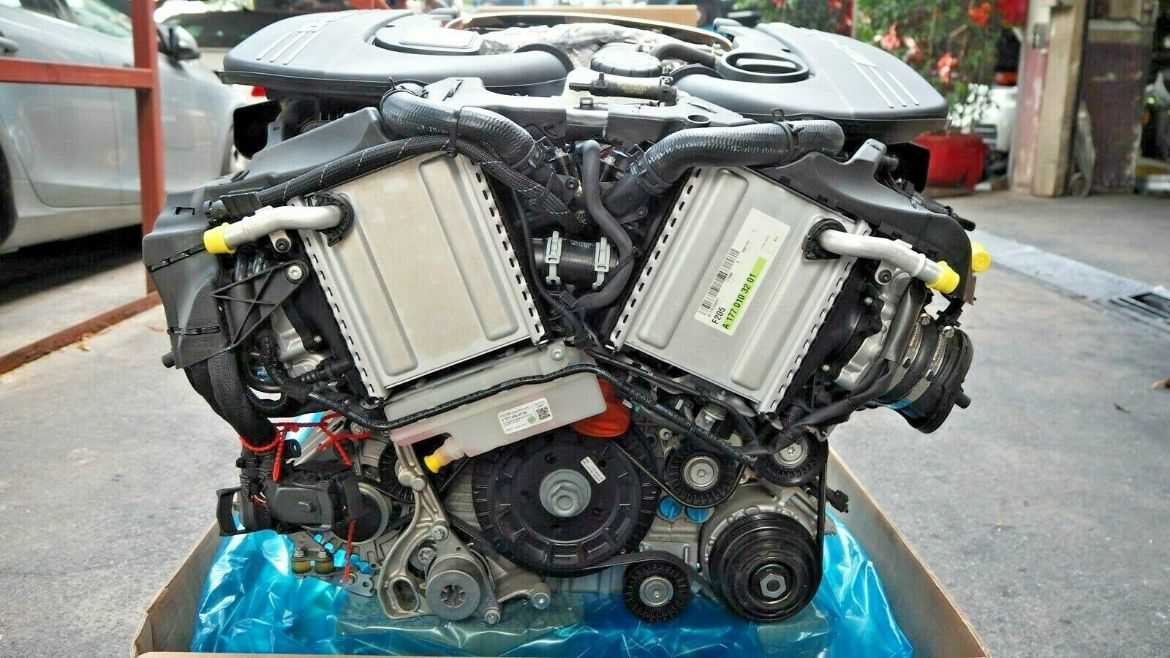 Mercedes W205 C63AMG 2018 4.0 V8 Bi-Turbo Engine