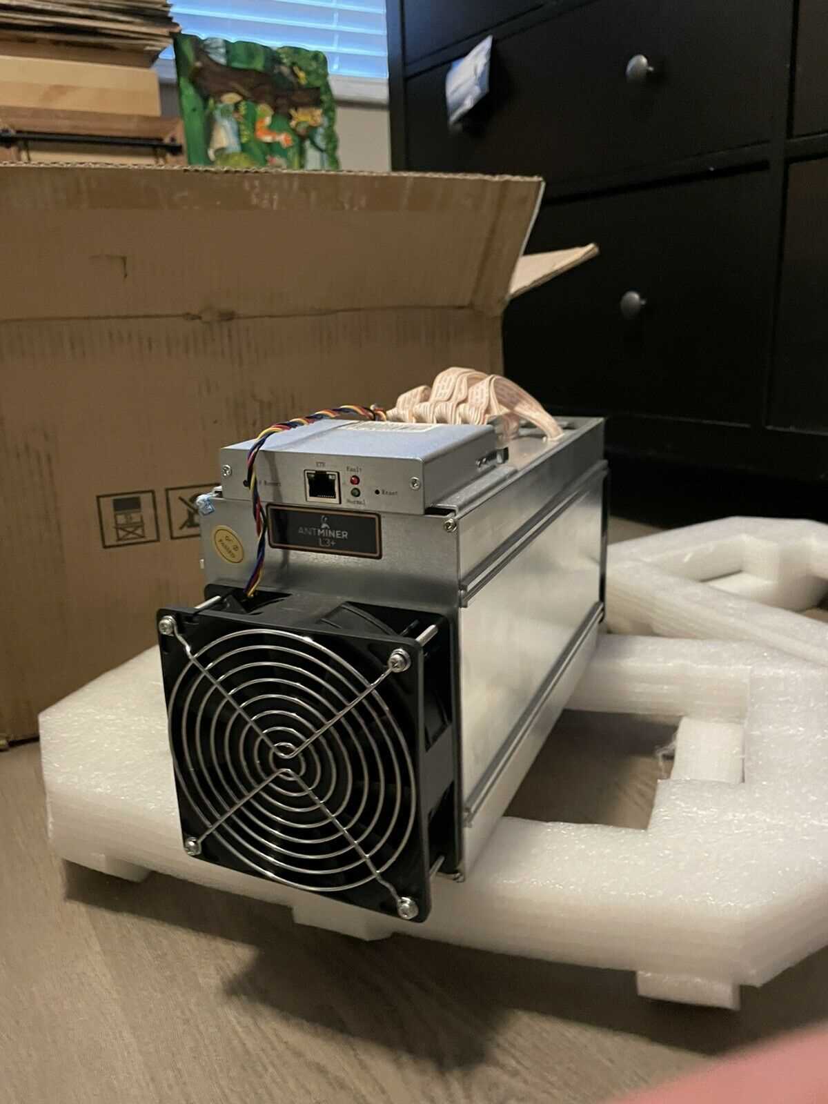 BRAND NEW Bitmain Antminer L3+ with APW3++ Power Supply, Scrypt 504 MH/s SCRYPT