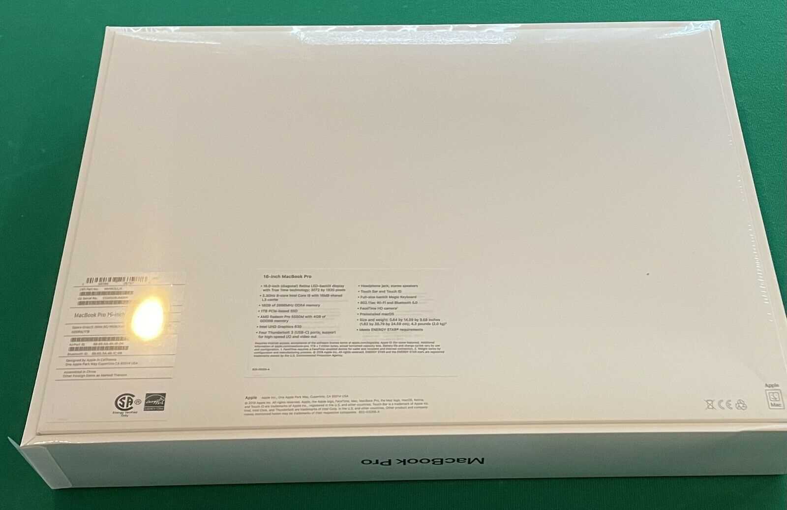 ԼԵՌՆԱՅԻՆ ՆՈՐ Apple MacBook Pro 16" (1TB SSD, Intel Core i9 9-րդ սերունդ, 2.30 ԳՀց, 16 ԳԲ)