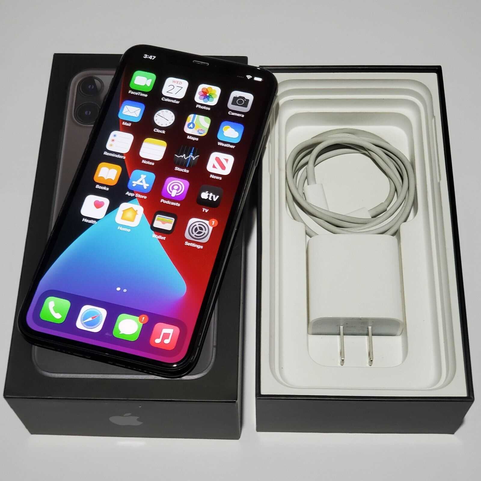 Apple iPhone 11 Pro Max - 256GB - Space Gray (Unlocked) 