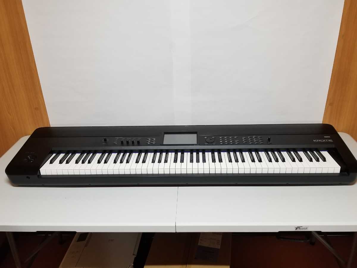 Yamaha Genos 76-Key, Yamaha PSR-SX900, Korg Pa4X 76 key, Korg PA-1000, Roland FANTOM-8