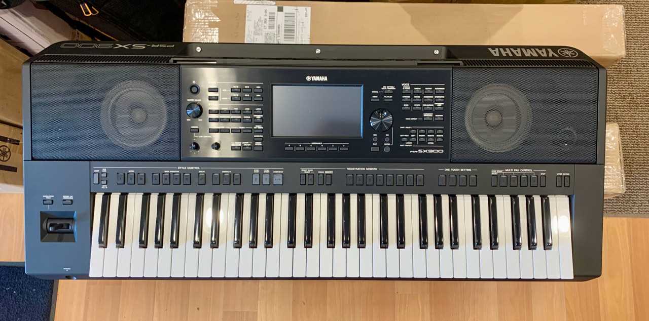 Yamaha Genos 76-Key, Yamaha PSR-SX900, Korg Pa4X 76 key, Korg PA-1000, Roland FANTOM-8