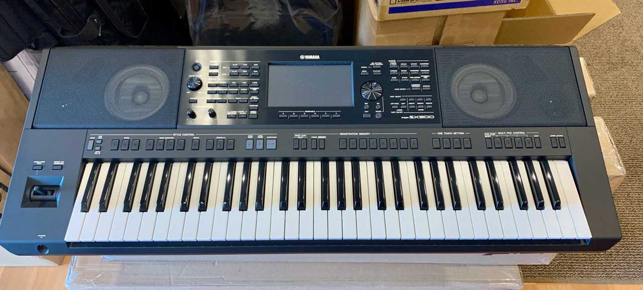 Yamaha Genos 76-Key, Yamaha PSR-SX900, Korg Pa4X 76 key, Korg PA-1000, Roland FANTOM-8