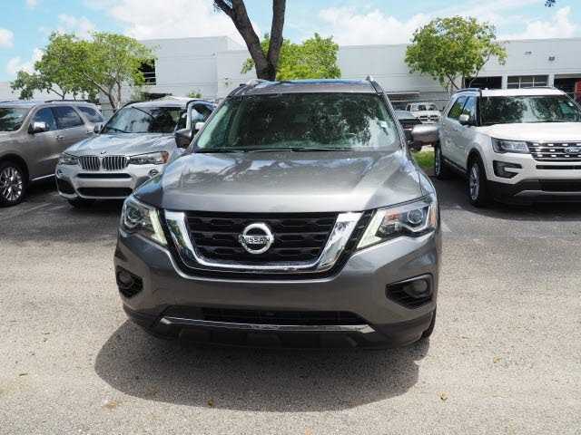 2017 Nissan Pathfinder Platinum Full Option for sale