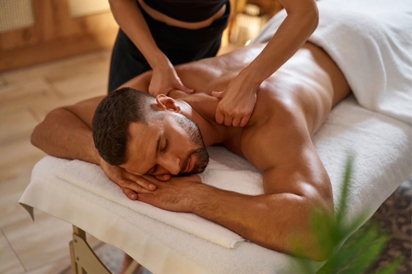 .TAI MASSAGE.  ԱՆՀԱՏԱԿԱՆ Մերսում իմ տանը.  массаж Massage im tan@ 