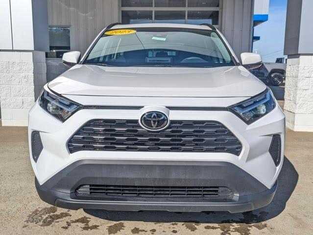 Selling My 2023 Toyota Rav 4 XLE AWD