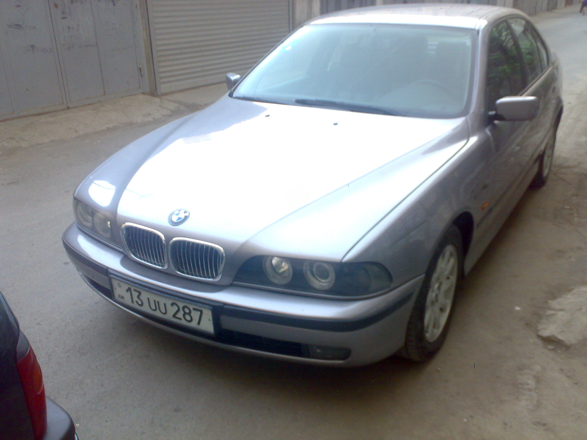 BMW 528i 1997t