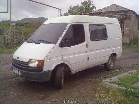 vacharvum e ford tranzit