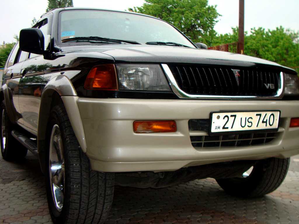 Micubishi montero sport