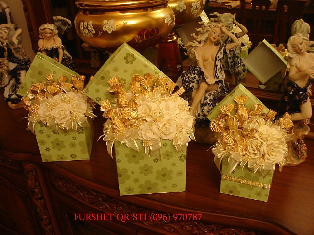 FURSHET QRISTI