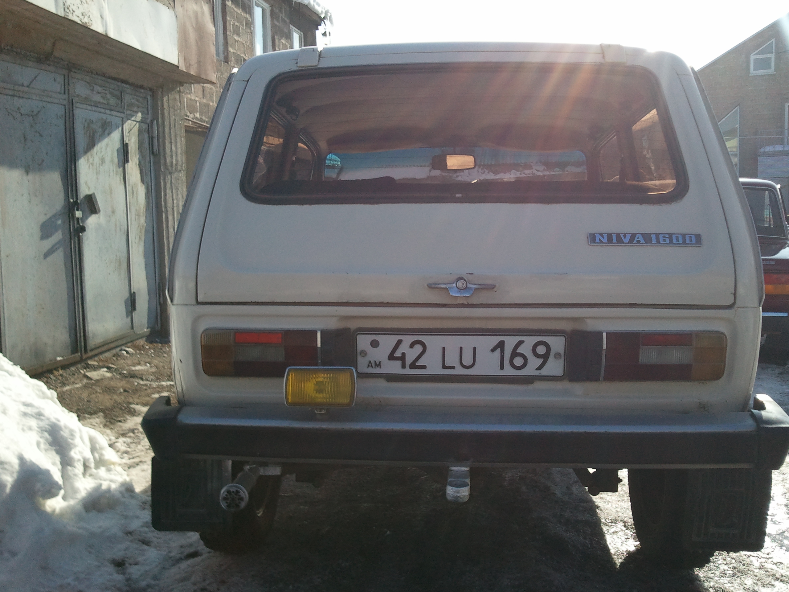 Vacharvum e vaz 2121 niva