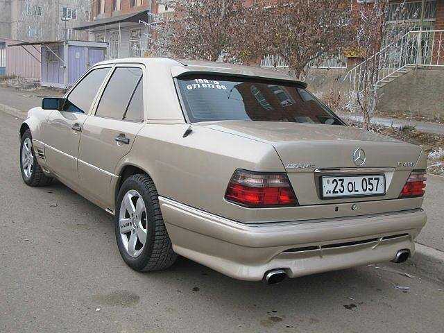 Mercedens-benz w124