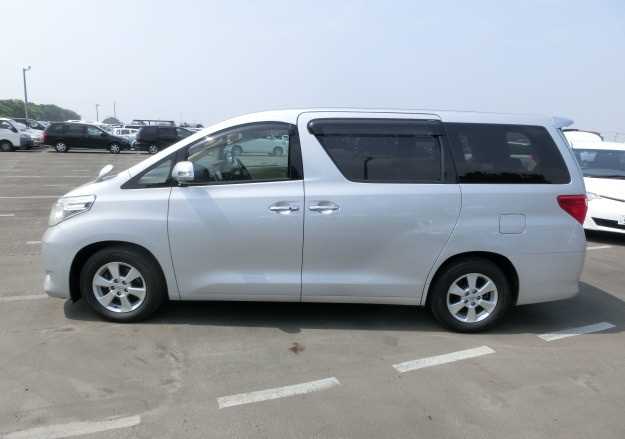 2009 TOYOTA ALPHARD