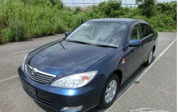 2004 TOYOTA CAMRY