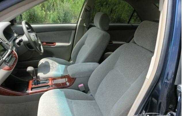 2004 TOYOTA CAMRY