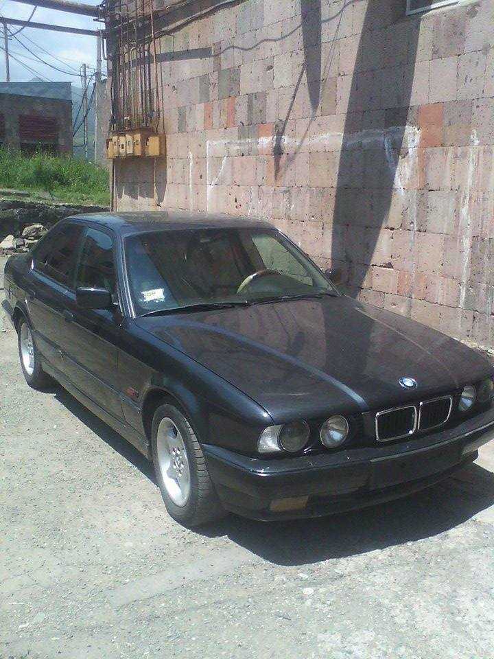 Bmw 525 pagovi kam poxanakum 