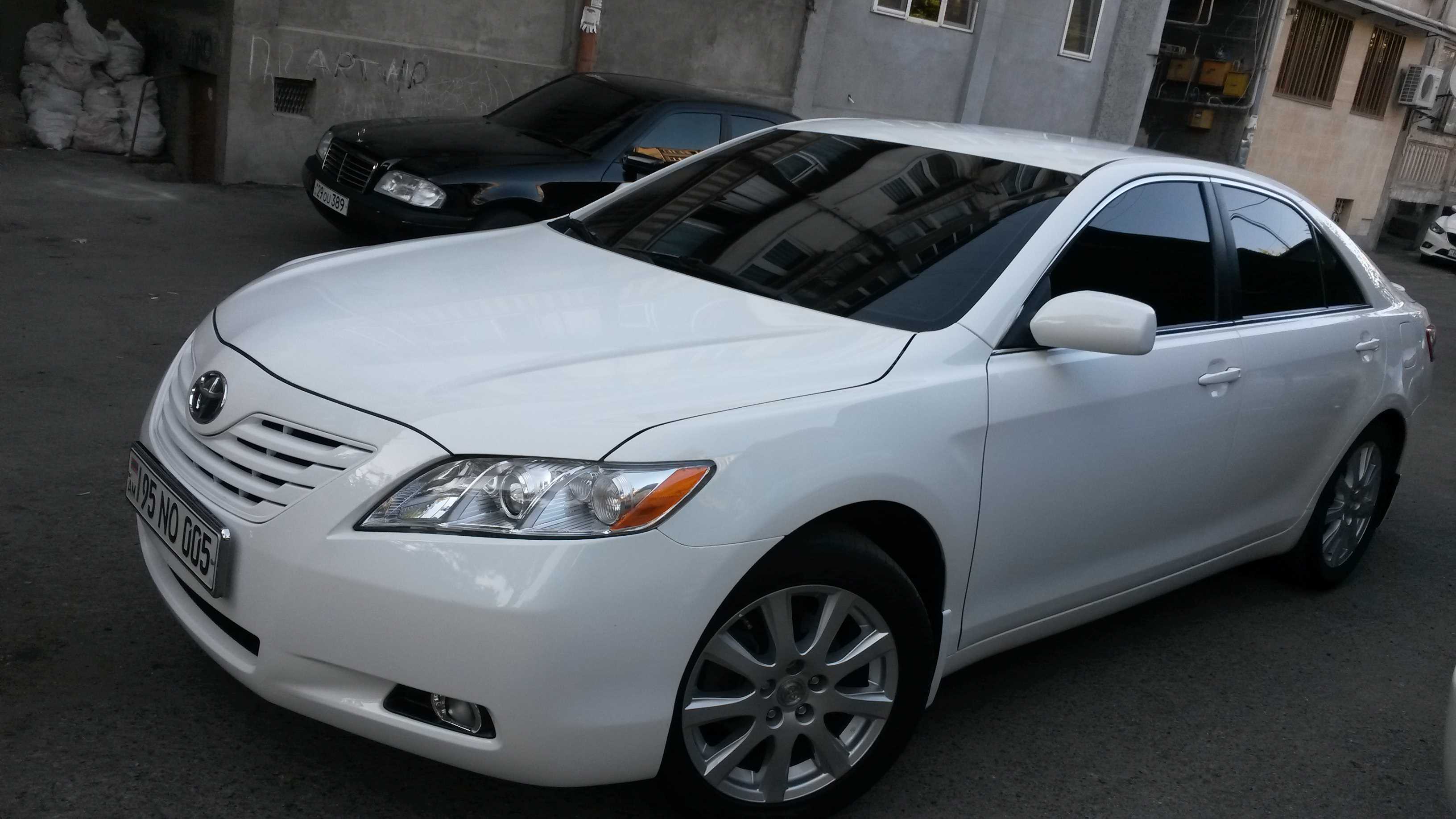 Rent a car in Armenia, avtoprokat.am     Saryan 5, +37499075275, +37495075275