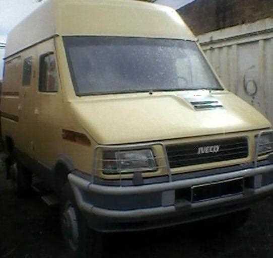 Ապառիկ (փակովի) տարբերակով վաճառվում  է  IVECO  DAILY  2,9  տուրբոդիզելային շարժիչով  ավտոմեքենա: